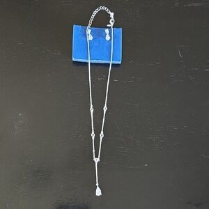 3/$10 NWOT Elegant Silver Necklace and Earring Set with Crystal Accents